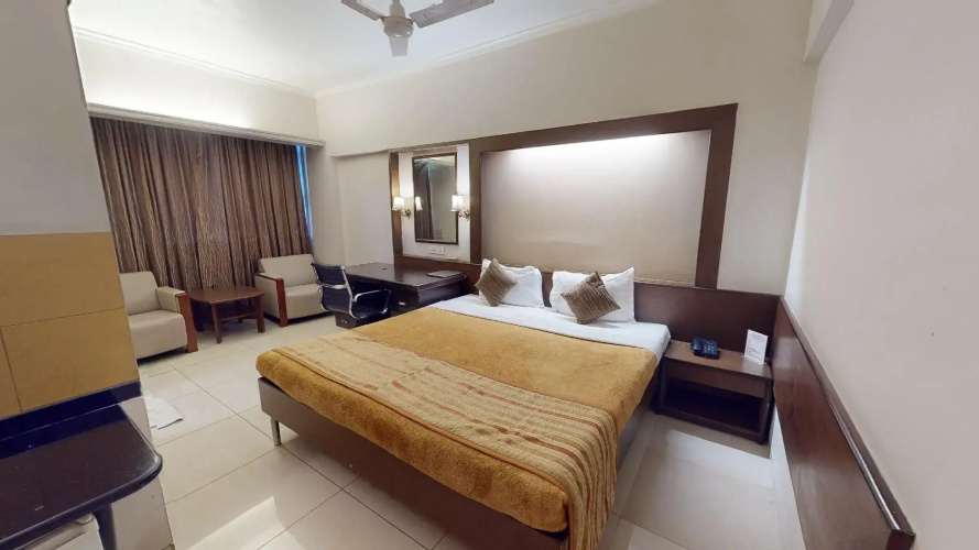 Avion Hotel