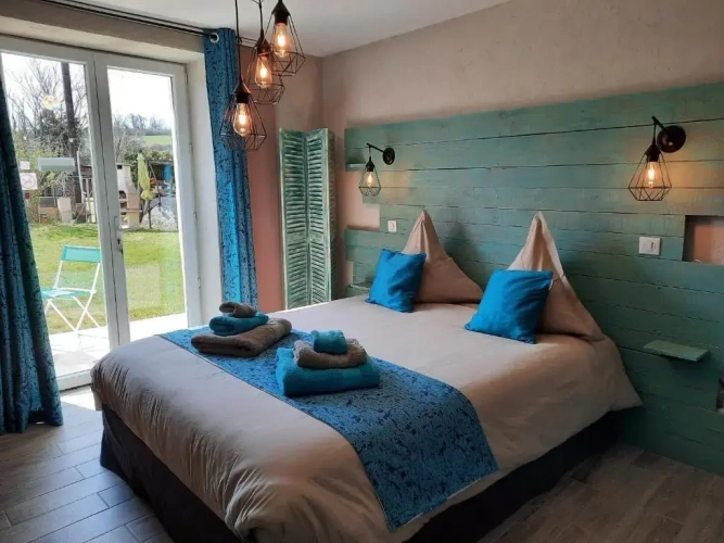 Standard Double room with view