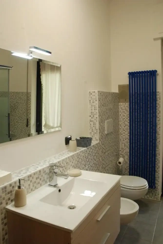 Standard Twin room with balcony