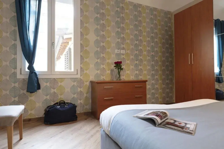 Roommo Apartments