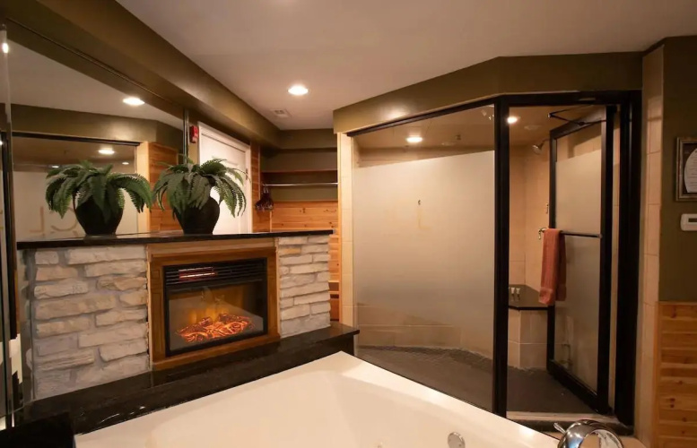 Champagne Lodge And Luxury Suites photo 10