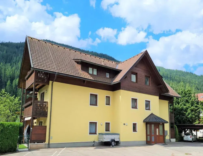 2-bedroom Apartment With Garden