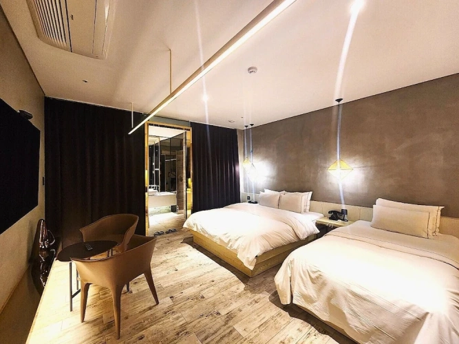 Deluxe Twin room