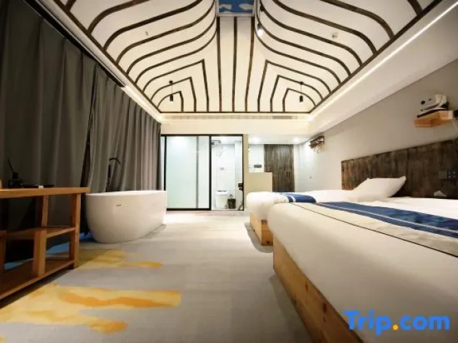 Deluxe Family room