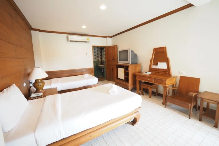 Superior Twin room