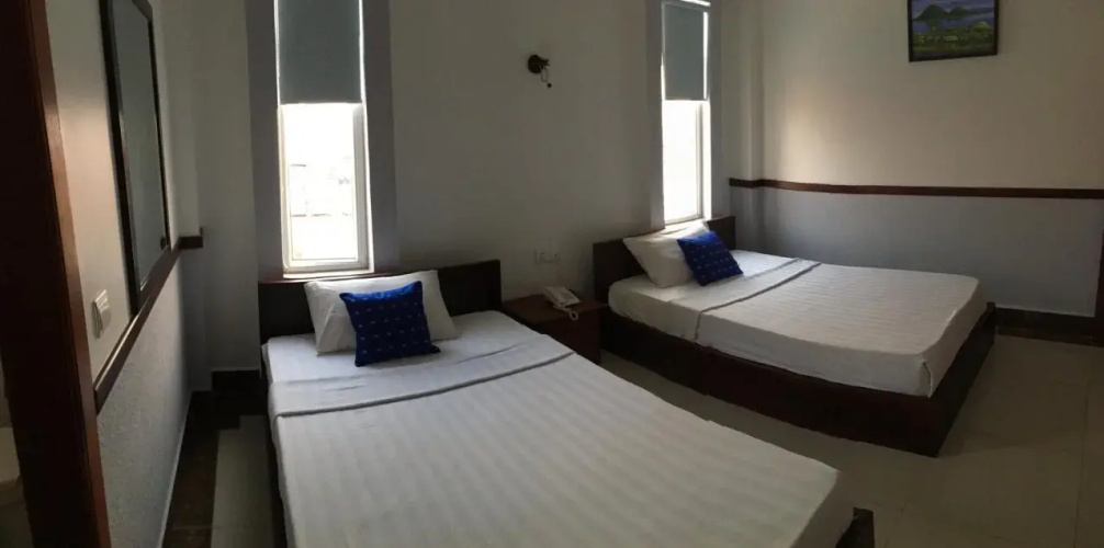 La Lune Hotel