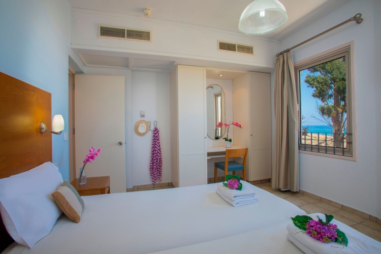 2 Bedrooms Suite