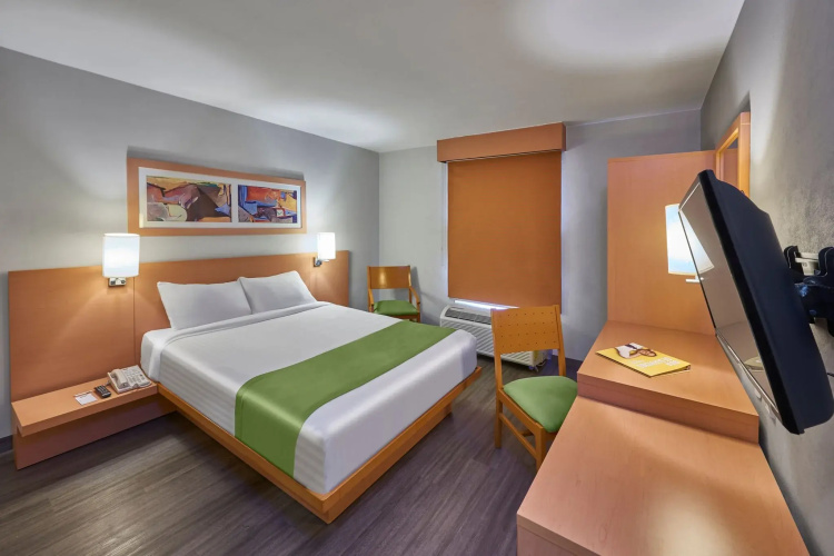 City Express by Marriott Celaya Parque