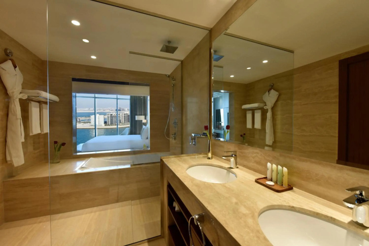 Grand Swiss-Belhotel Waterfront Seef