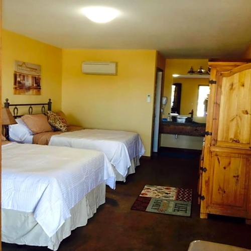 Deluxe Quadruple room