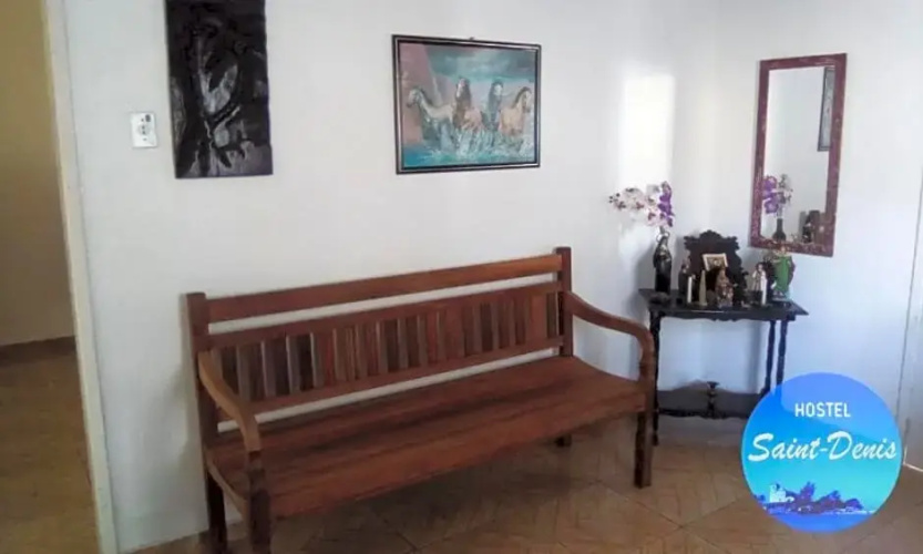 Hostel Saint-Denis