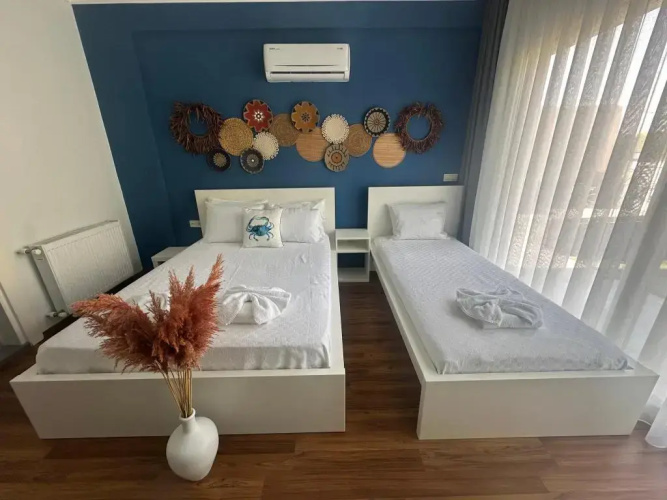 Mavi Yengec Cesme
