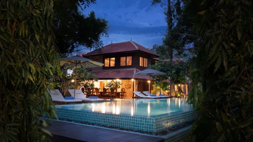 Villa with balcony