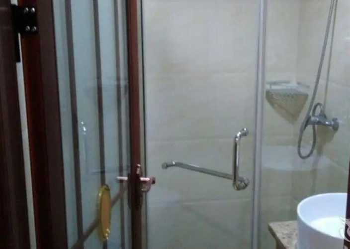 Dongda Street Hotel