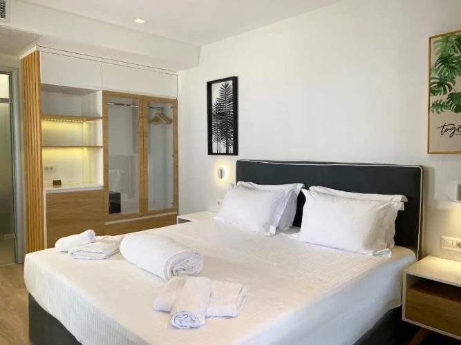 Deluxe Double Suite
