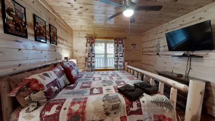 Moonlight Woods - 2 Br Cabin