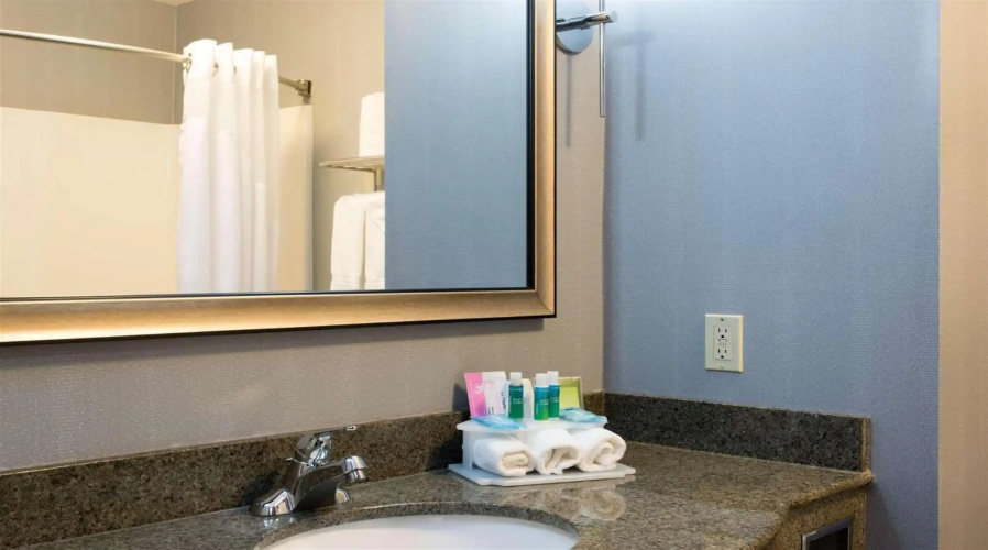 Holiday Inn Express Hotel & Suites Danville by IHG