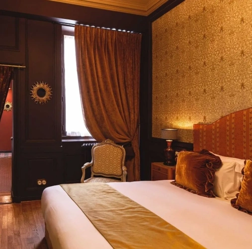 Standard Double room with courtyard view