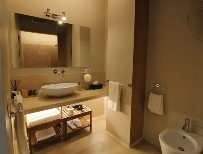 Deluxe room with city view