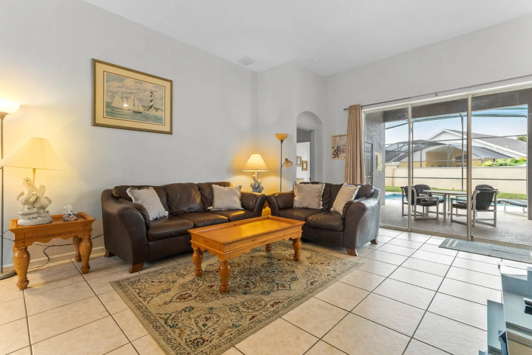 3Br 2Ba Private Pool Villa Just Steps Away From