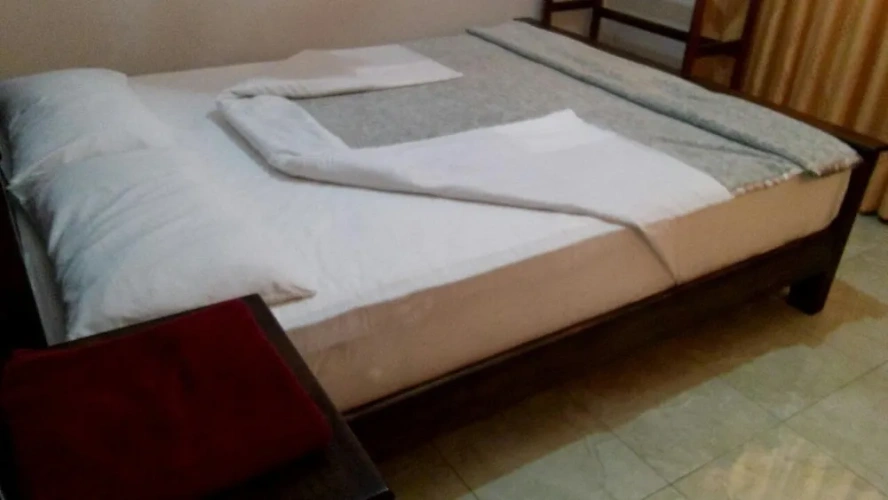 3 Bedrooms Economy Double room with garden view