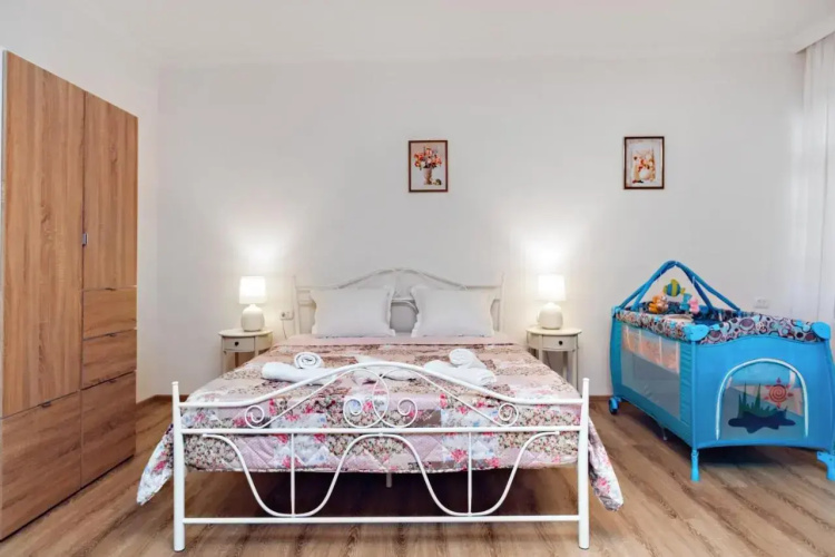 Guest House Nana