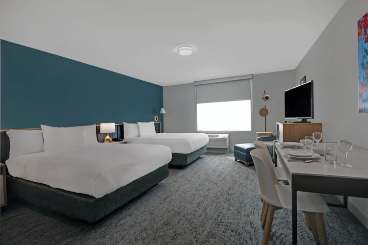 Quadruple Suite