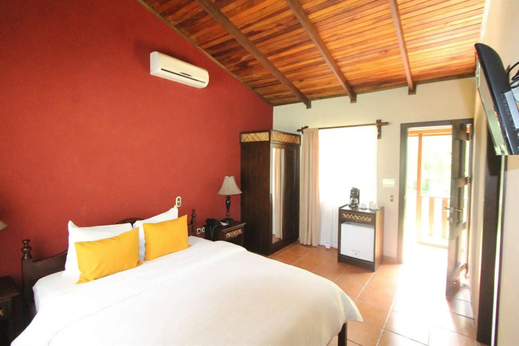 Hotel Lomas del Volcán