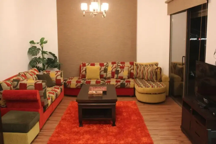 Elegant Modern & Style Hillview Balcony