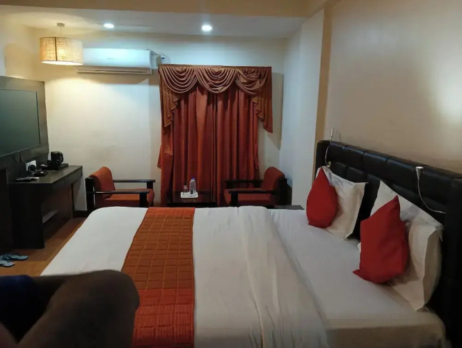 Hotel Crown