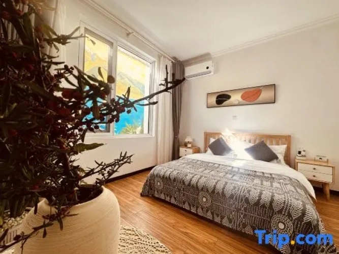 3 Bedrooms Suite with mountain view