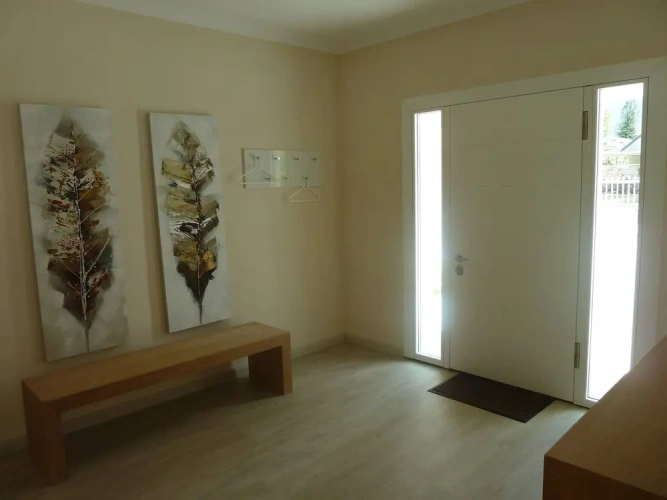 3 Bedrooms Sextuple Villa