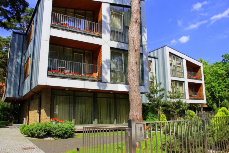 1 Bedroom Apartment with view