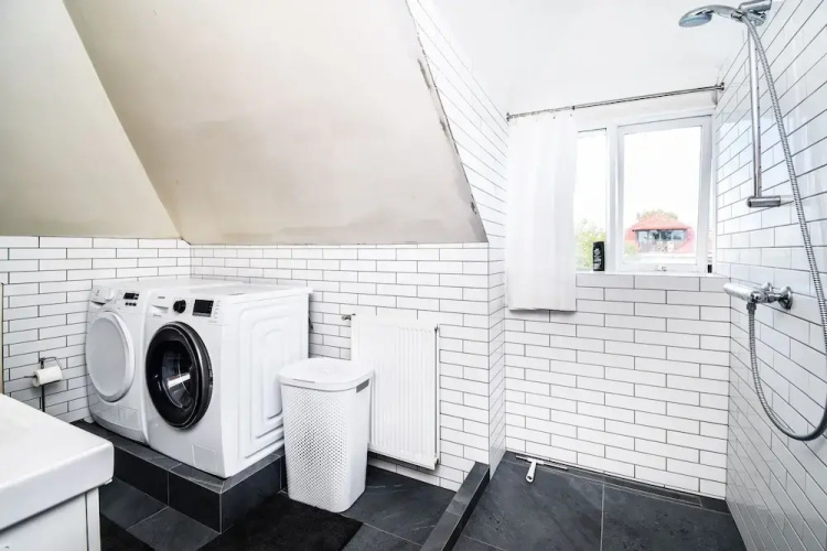 Apartment B04