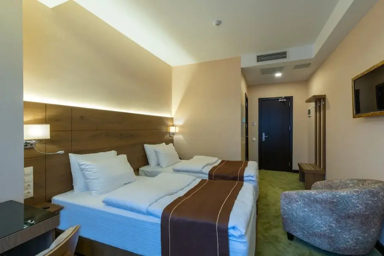 Veranova Hotel