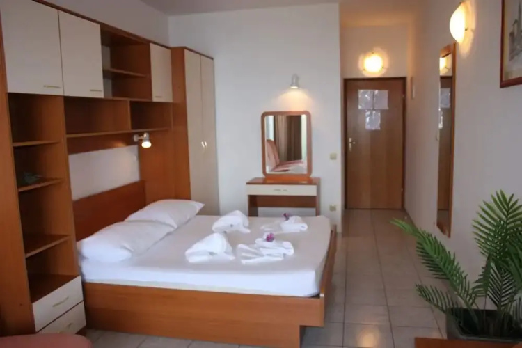 Apartments Ivan