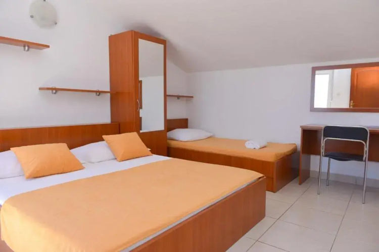 Apartments Boris - 150m from beach