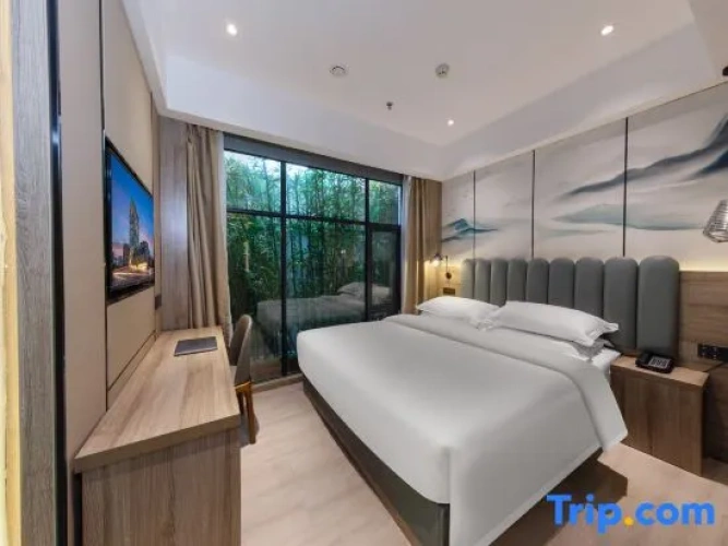 Standard Double room with view