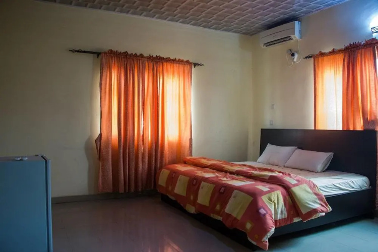 Lekki Hotel and Suites