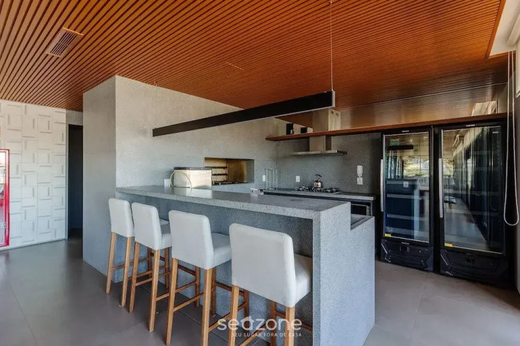 Charming Studio With Pool in POA Grb0917
