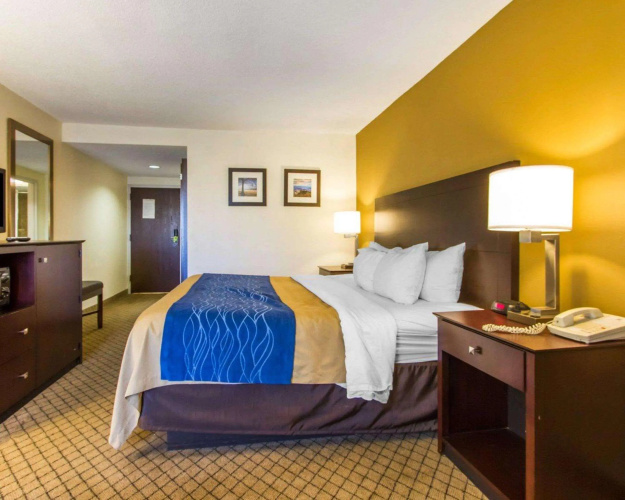 Quality Inn Clarksville - Exit 11