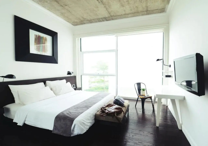 Morrissey Hotel