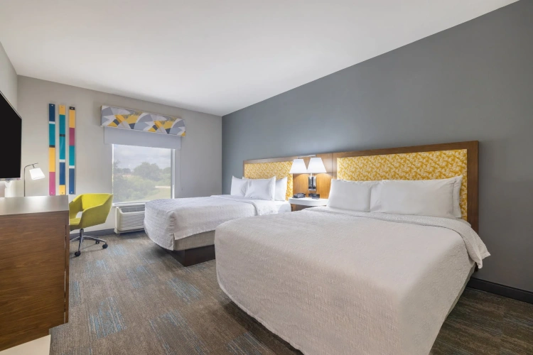 Standard Quadruple room