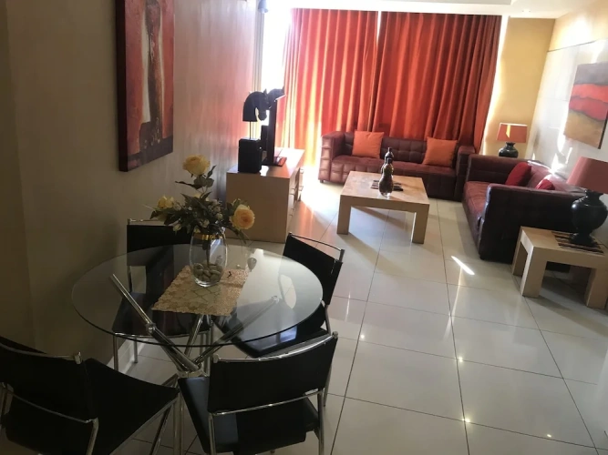 2 Bedrooms Classic Apartment with balcony and with city view