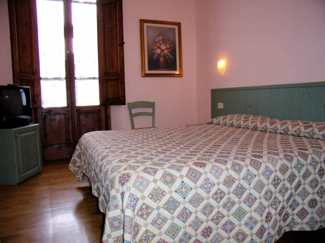 Hotel Savoia E Campana