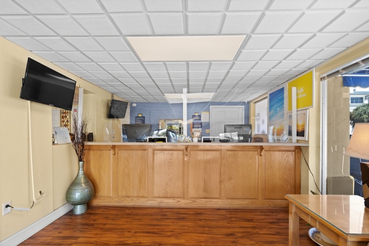 Days Inn by Wyndham Myrtle Beach-Grand Strand