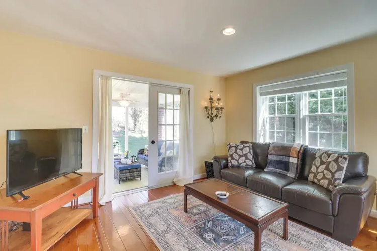 Rural and Spacious Virginia Home on ~ 2 Acres!