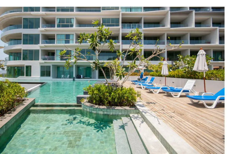 Seaview modern Apartment at Karon Hill