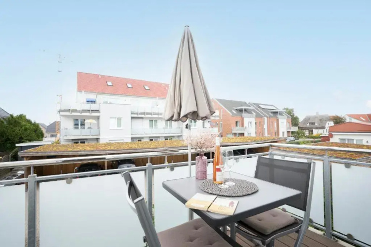 Stranddomizil 8