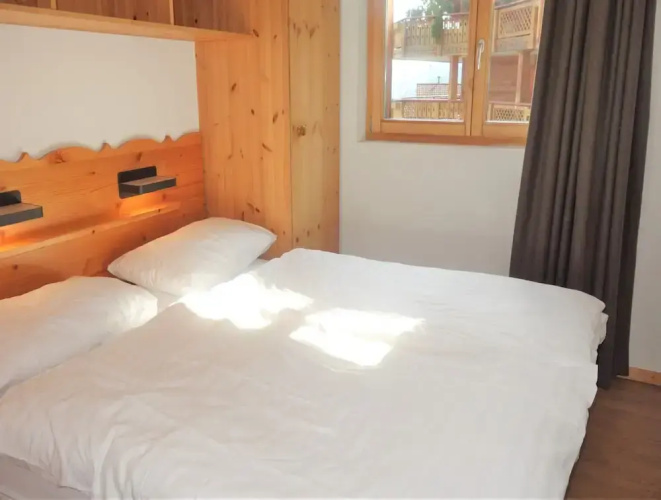 Flat in Nendaz With Ski-in/ski-out Access